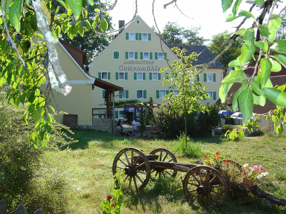 Landgasthof Gotzenmuehle Lichtenau  ภายนอก รูปภาพ